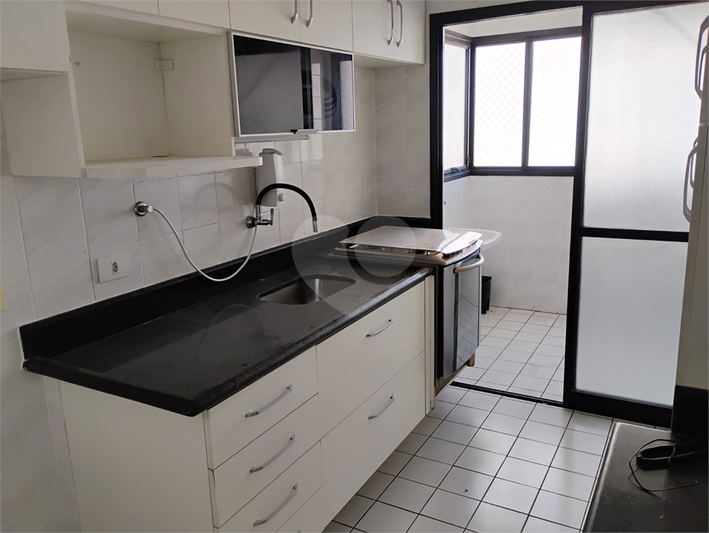 Vende-se apartamento na Vila Mascote