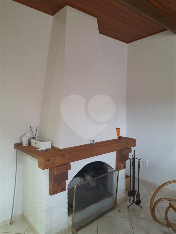 Casa à venda com 3 quartos, sendo 1 suíte, em Área Rural de Serra Negra, Serra Negra, SP