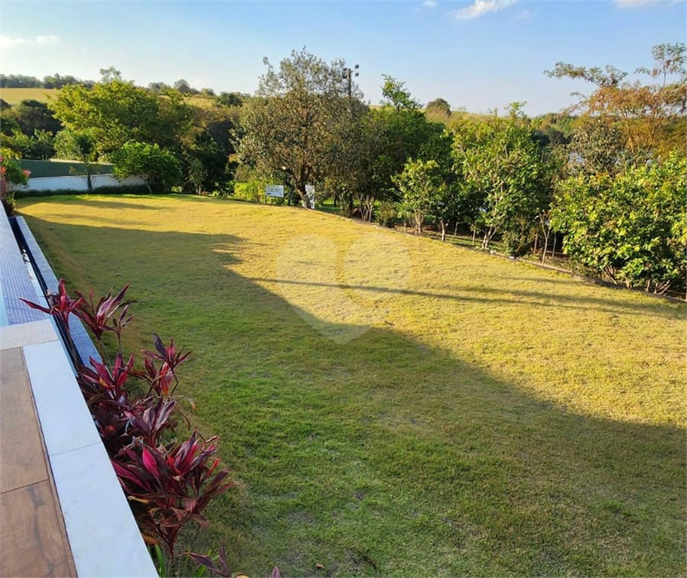 Casa à venda com 4 suítes no condomínio Village Ipanema 1, Araçoiaba da Serra - SP
