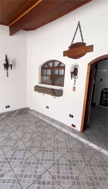 Casa à venda com 3 suítes em Vila Romana, São Paulo, SP