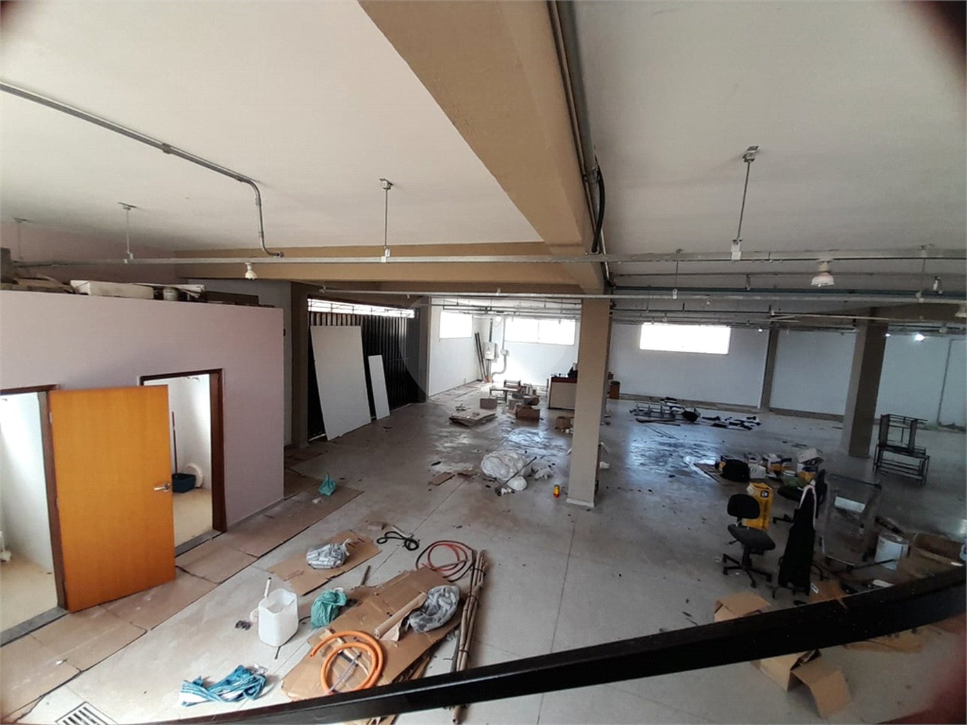 Galpão Industrial no Jardim Tangará - 1.714,91 m² de Área Útil