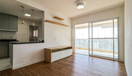 Apartamento à venda com 3 quartos, sendo 1 suíte, em Aclimação, São Paulo, SP