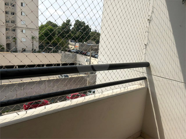 Apartamento à venda com 2 quartos, sendo 1 suíte,  em Vila Galvão, Guarulhos, SP