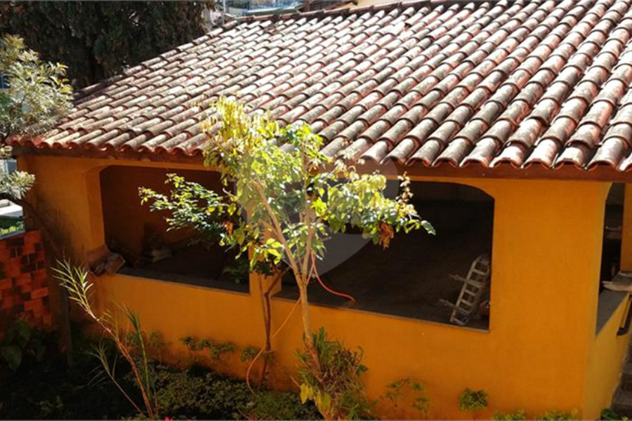 Sobrado à venda com 4 quartos, sendo 2 suítes, em Tremembé, São Paulo, SP