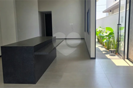 Casa à venda com 5 suítes no condomínio Parque Faber IV, São Carlos - SP