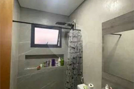 Casa à venda com 3 quartos, sendo 1 suíte, no condomínio Residencial Villagio Wanel, Sorocaba - SP