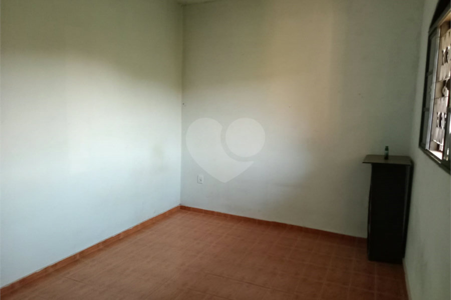 Casa à venda com 2 quartos, sendo 1 suíte, no condomínio Mirante da Mantiqueira I, Mairiporã - SP