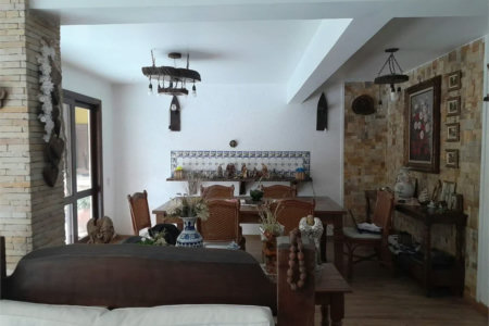 Casa à venda com 6 quartos, sendo 3 suítes, em Rolinópolis, São Paulo, SP