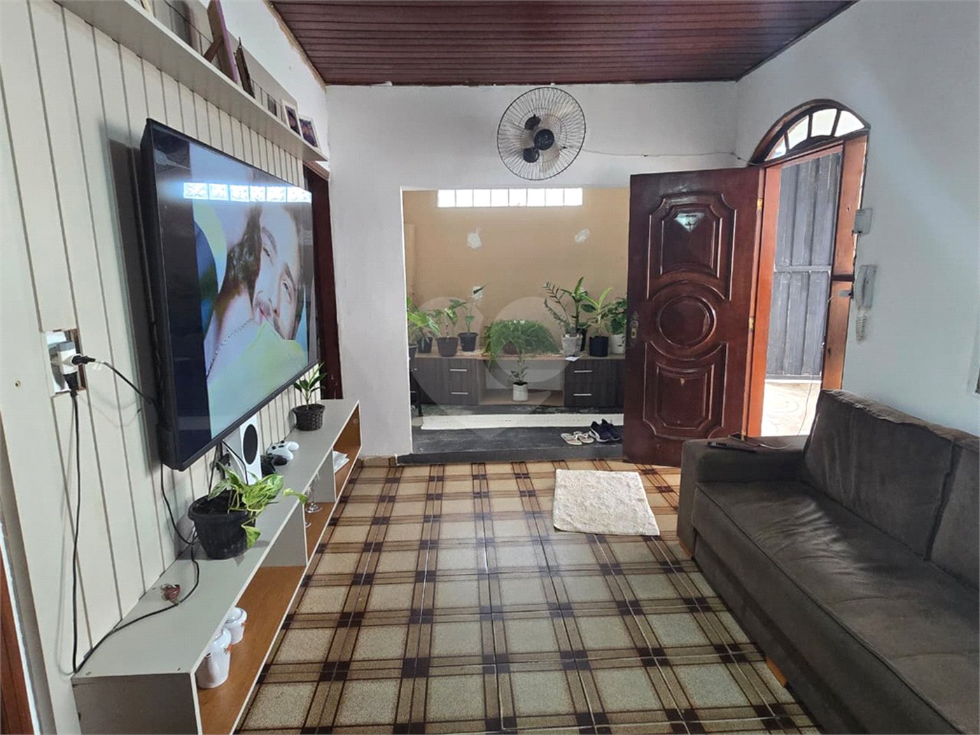 Casa à venda com 3 quartos, sendo 1 suíte, em Vila Maciel, Itapetininga, SP