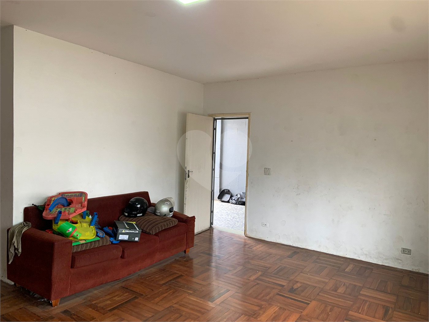 Casa à venda com 3 quartos em Cidade Vargas, São Paulo, SP
