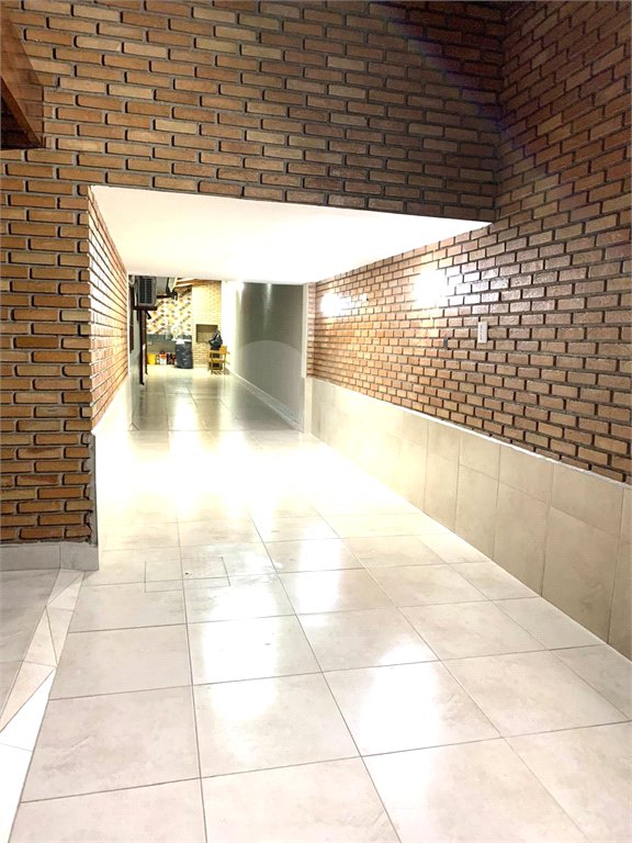 Casa à venda com 3 suítes em Vila Amorim, Suzano, SP