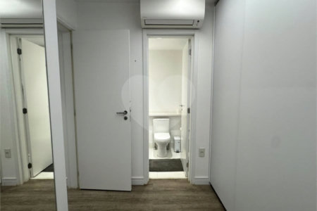 Apartamento para alugar com 2 quartos, sendo 1 suíte,  em Indianópolis, São Paulo, SP