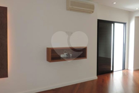 Apartamento à venda com 3 suítes em Jardim Marajoara, São Paulo, SP