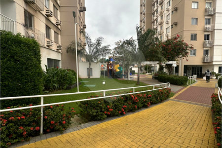 Apartamento à venda com 3 quartos, sendo 1 suíte, em Jardim Shangri-lá, Cuiabá, MT