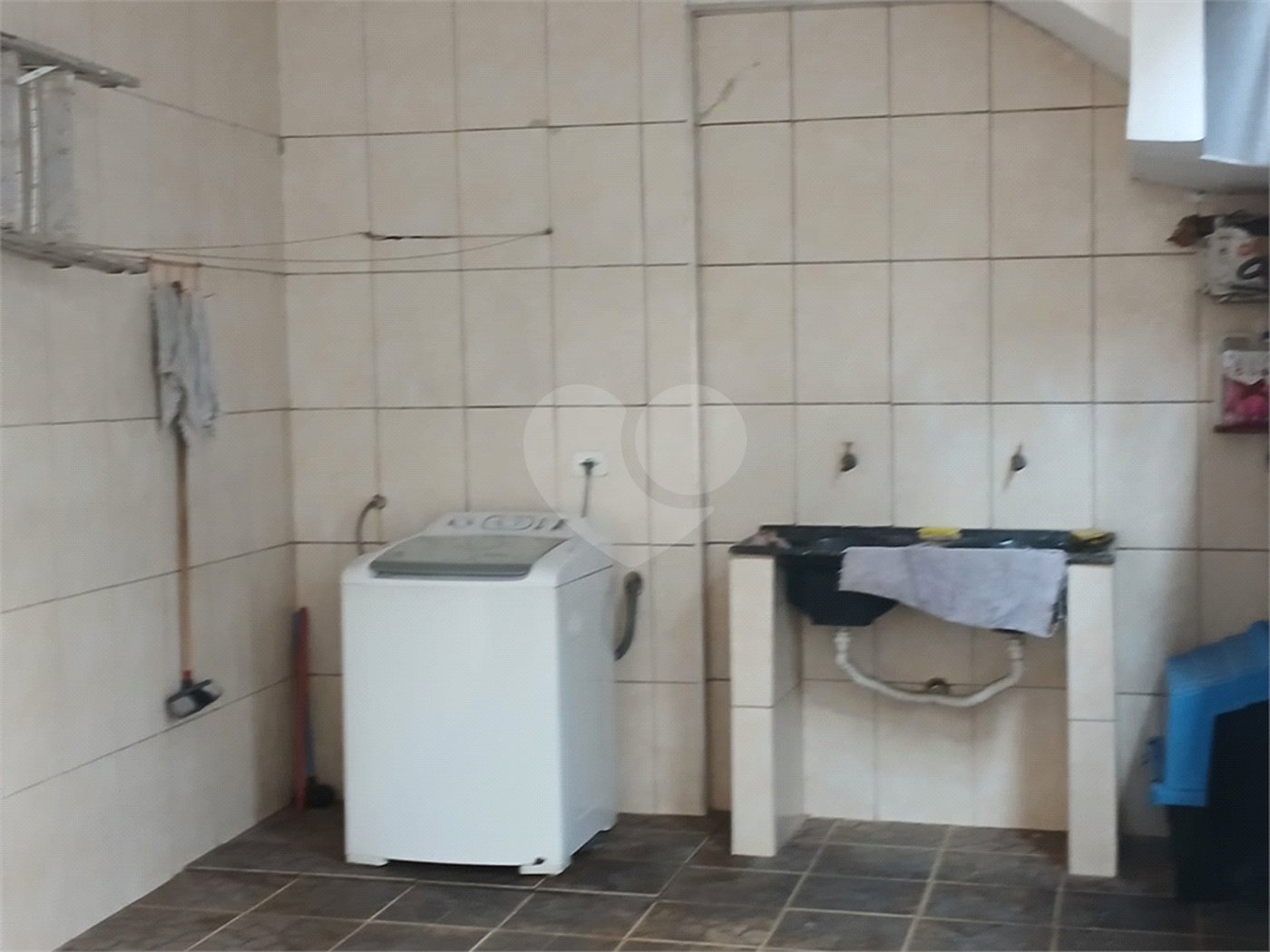 Casa à venda com 4 quartos, sendo 1 suíte, em Jardim Rosa de Franca, Guarulhos, SP
