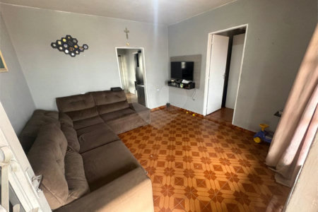 Casa à venda ou para alugar com 3 quartos em Rio Acima, Votorantim, SP