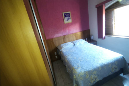 Casa à venda com 4 quartos, sendo 1 suíte, em Jardim Silvânia (vila Xavier), Araraquara, SP