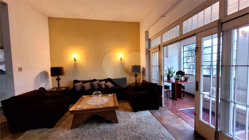Casa Térrea à venda com 3 quartos, sendo 1 suíte, em Brooklin Velho, São Paulo, SP