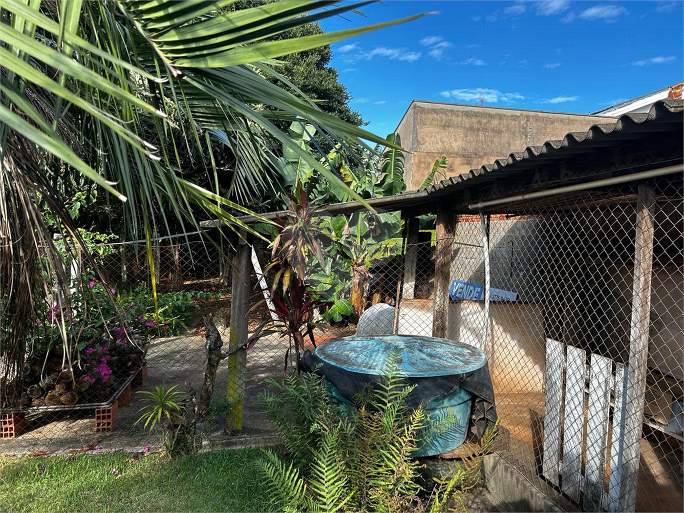 Casa à venda com 4 quartos, sendo 2 suítes, em Vila Aparecida, Itapetininga, SP
