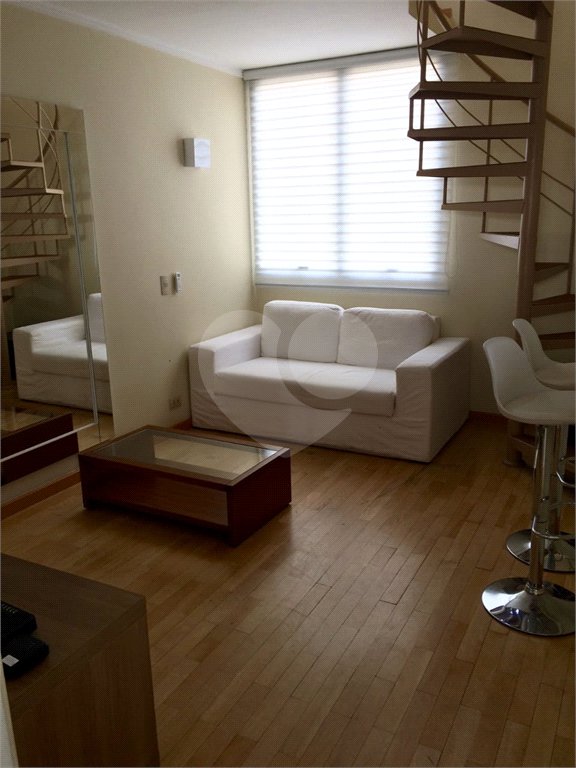 Apartamento à venda ou para alugar com 1 quarto em Vila Olímpia, São Paulo, SP