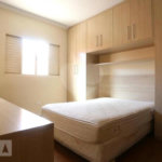 Casa à venda com 2 quartos, sendo 1 suíte,  em Jardim Ivana, São Paulo, SP