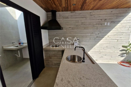 Casa em condomínio à venda com 3 quartos, sendo 1 suíte, em Cajuru do Sul, Sorocaba, SP