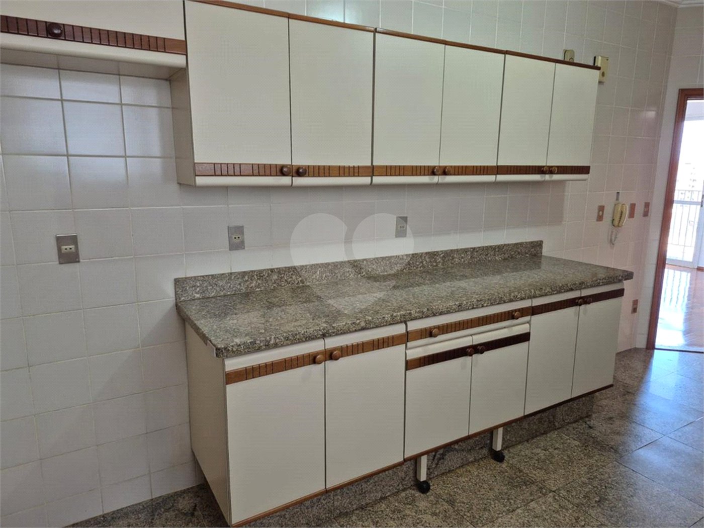 Apartamento à venda ou para alugar com 3 quartos, sendo 1 suíte, no Centro, Araraquara, SP
