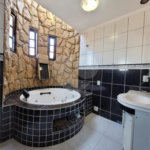 Sobrado à venda com 3 quartos, sendo 1 suíte,  em Jardim Ana Rosa, Suzano, SP