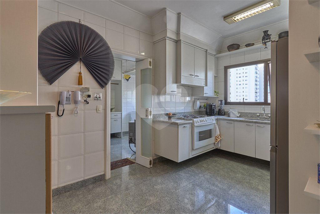 Apartamento à venda com 4 suítes em Campo Belo, São Paulo, SP
