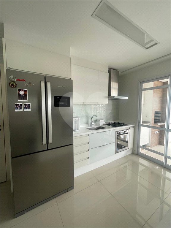 Apartamento à venda com 3 quartos, sendo 1 suíte,  em Vila Suissa, Mogi das Cruzes, SP