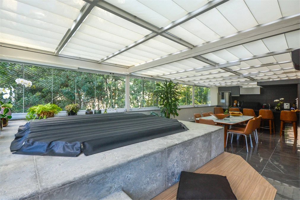 Apartamento à venda com 3 suítes em Jardim Fonte do Morumbi, São Paulo, SP