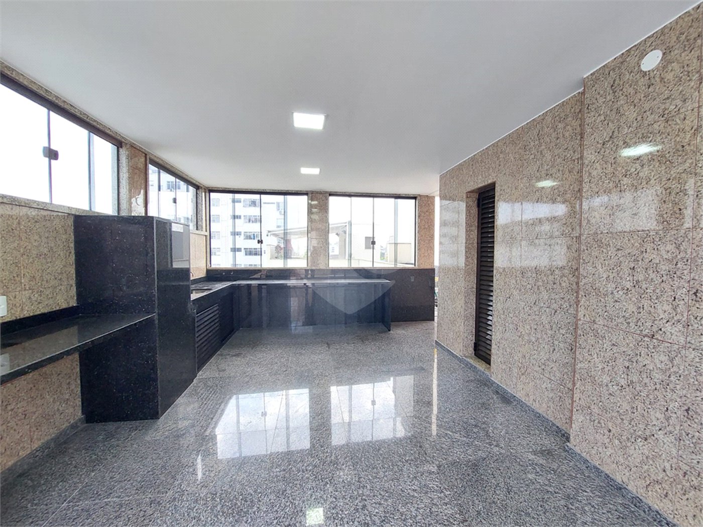 Cobertura à venda com 3 quartos, sendo 2 suítes, em Tijuca, Rio de Janeiro, RJ