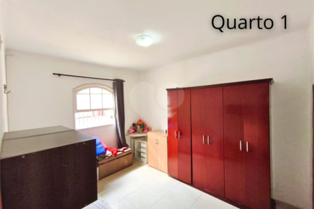 Casa à venda com 3 quartos em Vila Bertioga, São Paulo, SP