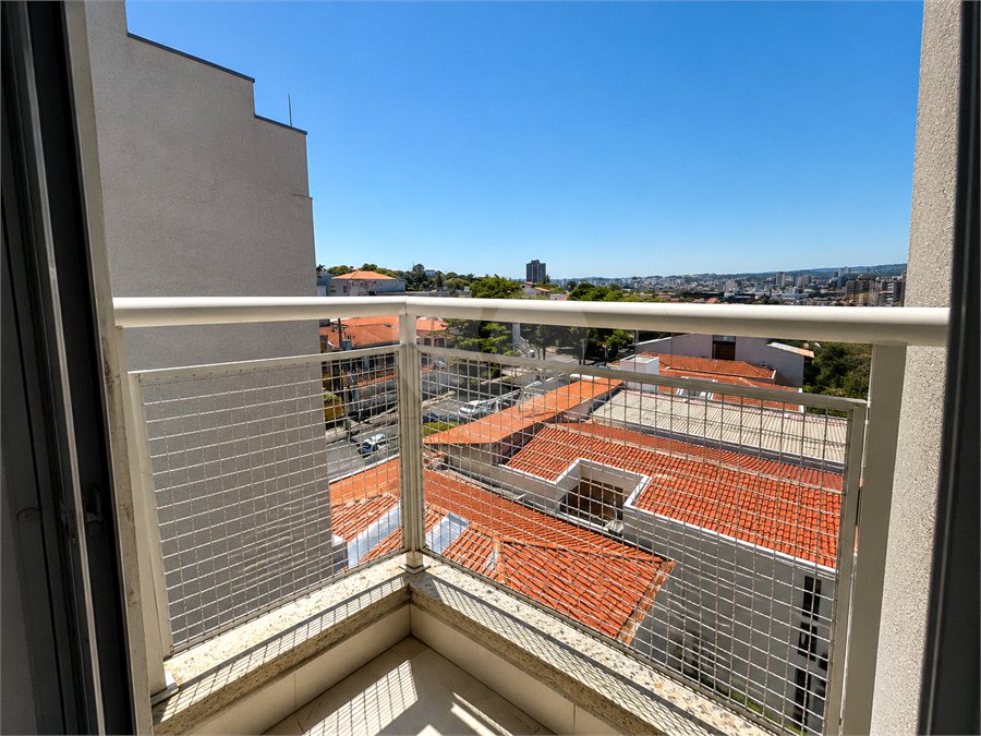 Apartamento à venda ou para alugar com 3 quartos, sendo 1 suíte,  em Vila Trujillo, Sorocaba, SP