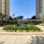 Apartamento à venda com 3 quartos, sendo 1 suíte, em Santo Amaro, São Paulo, SP
