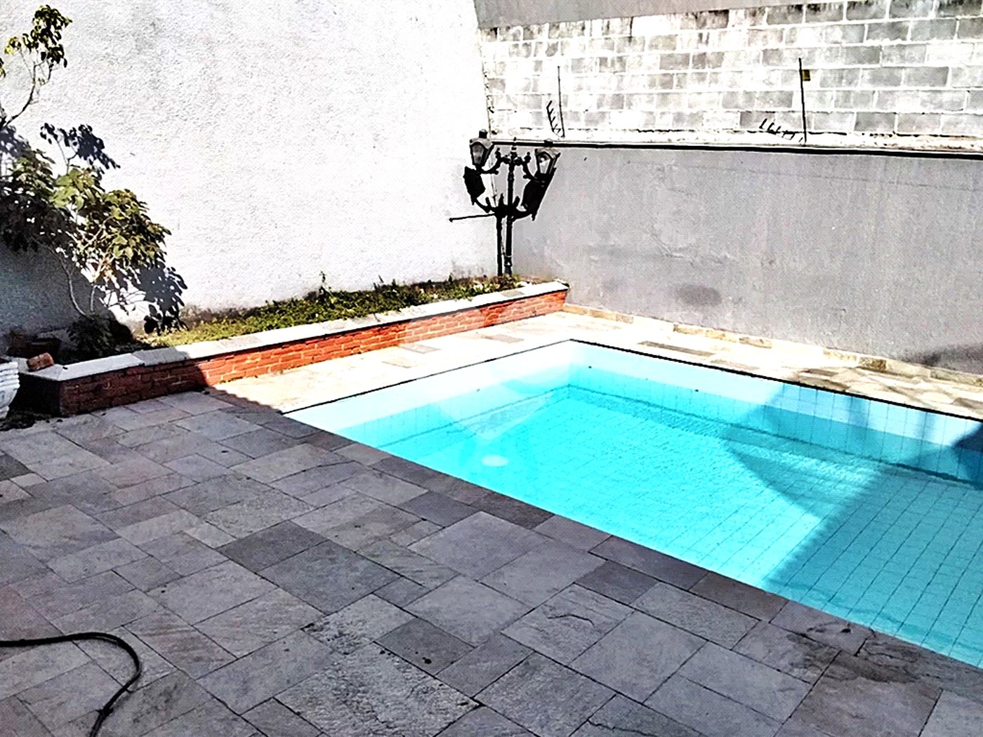 Sobrado à venda com 4 quartos, sendo 2 suítes, em Jardim São Bento, São Paulo, SP