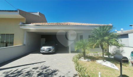 Casa à venda com 3 quartos, sendo 1 suíte,  no condomínio Portobello Sorocaba, Sorocaba - SP
