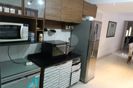 Casa à venda com 3 quartos, sendo 1 suíte, em Vila Dalva, São Paulo, SP