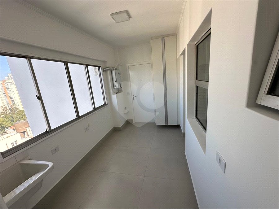 Apartamento à venda com 3 quartos, sendo 2 suítes, em Jardim Ampliação, São Paulo, SP