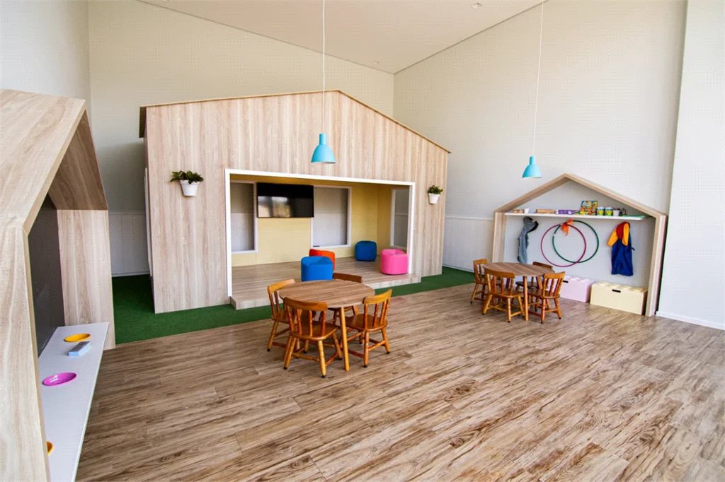Apartamento à venda com 4 suítes em Real Parque, São Paulo, SP