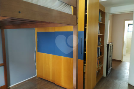 Apartamento à venda com 3 suítes em Morumbi, São Paulo, SP