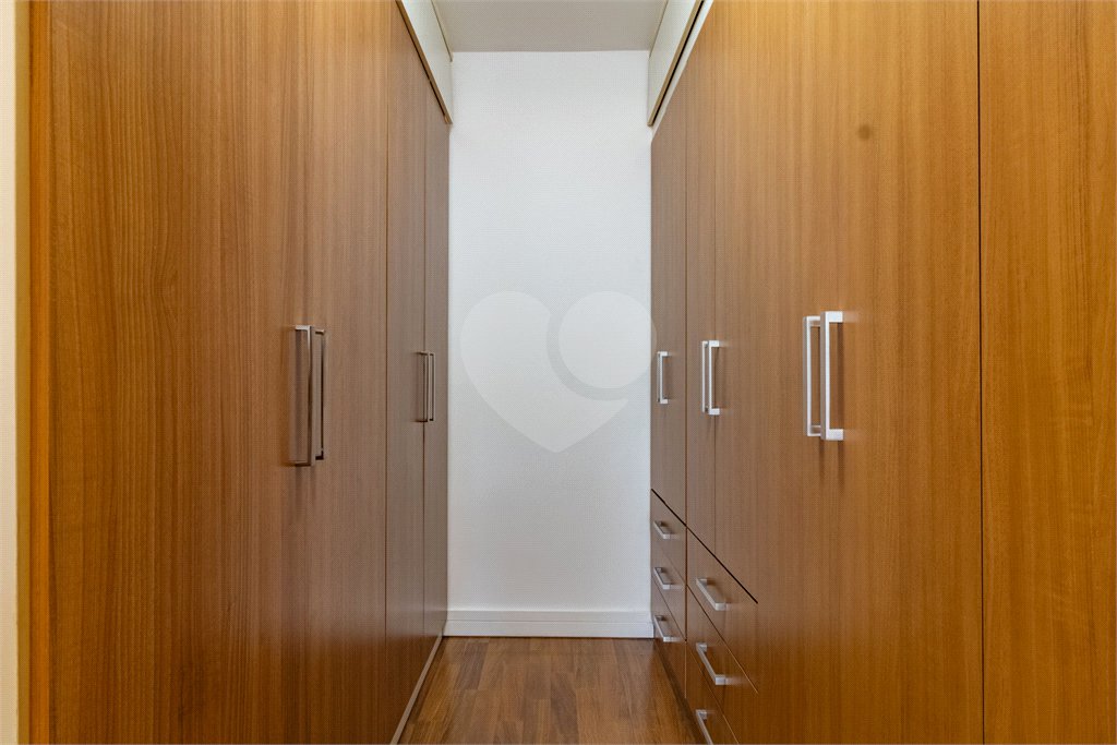 Casa à venda com 3 quartos, sendo 1 suíte, em Jardim Paulistano, São Paulo, SP