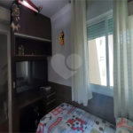 Casa à venda com 4 quartos, sendo 2 suítes, no condomínio Florada da Serra, São Paulo - SP