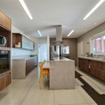 Casa à venda ou para alugar com 4 suítes no condomínio Residencial Jardim Primavera, Louveira - SP