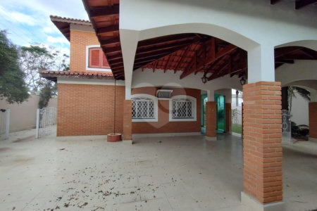 Sobrado à venda com 3 suítes em Jardim Dom Bosco, Indaiatuba, SP