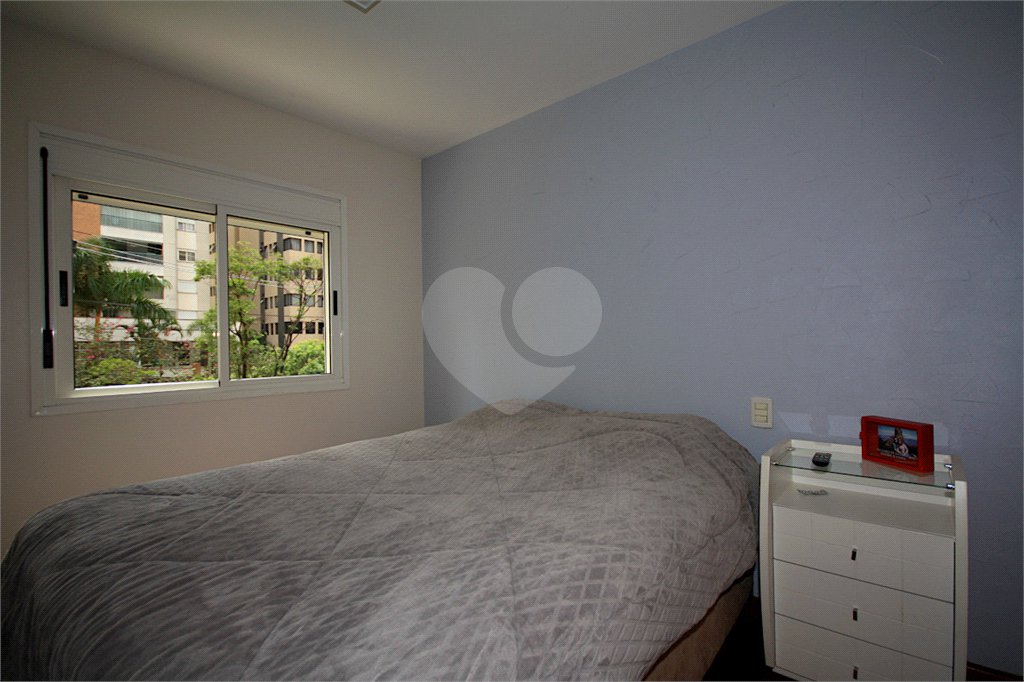 Apartamento à venda com 2 quartos, sendo 1 suíte, em Pinheiros, São Paulo, SP