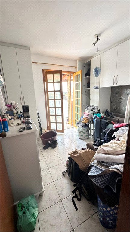 Sobrado à venda com 4 quartos em Interlagos, São Paulo, SP