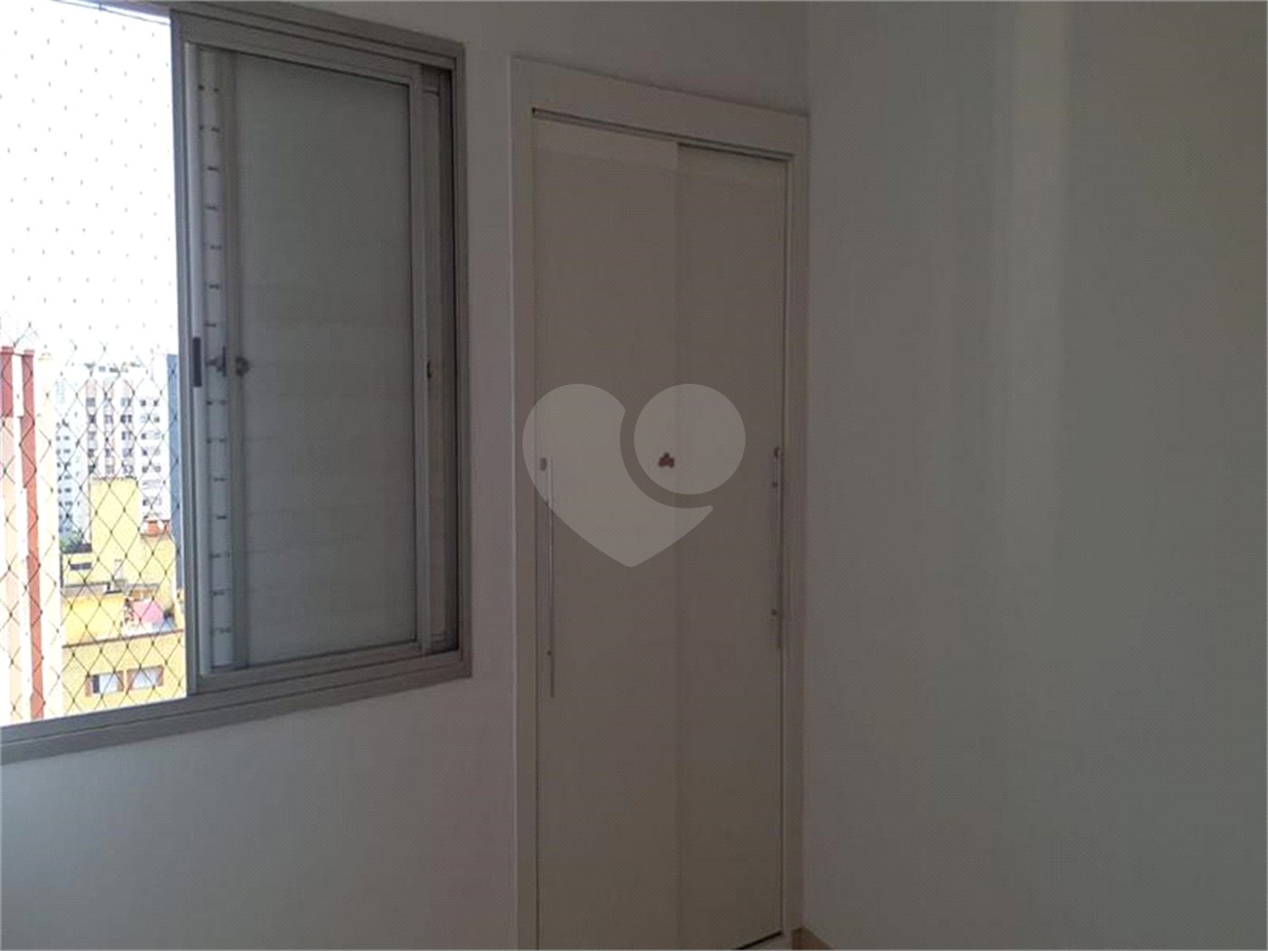 Apartamento à venda com 3 quartos, sendo 1 suíte, em Indianópolis, São Paulo, SP