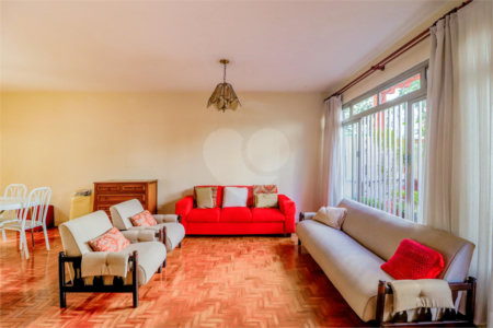 Casa à venda com 3 quartos em Indianópolis, São Paulo, SP