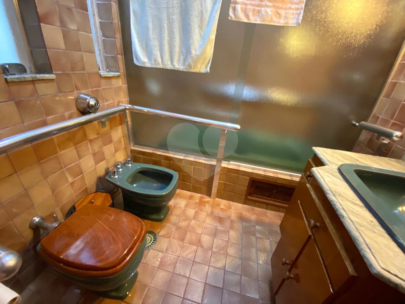 Casa à venda com 5 quartos, sendo 1 suíte,  no condomínio Casa, São Paulo - SP